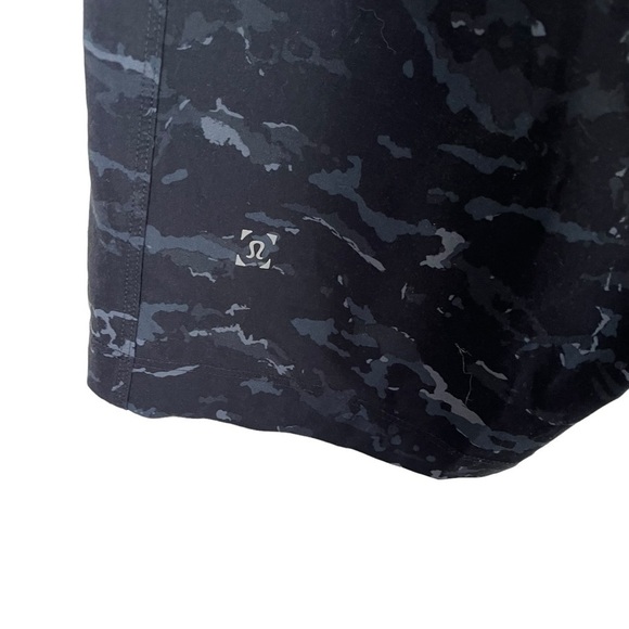 LULULEMON T.H.E. Short Luxtreme Liner 9in M7Y24S - Picture 9 of 12